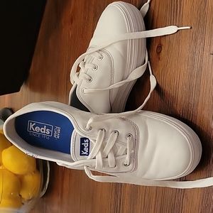 Leather platform Keds
